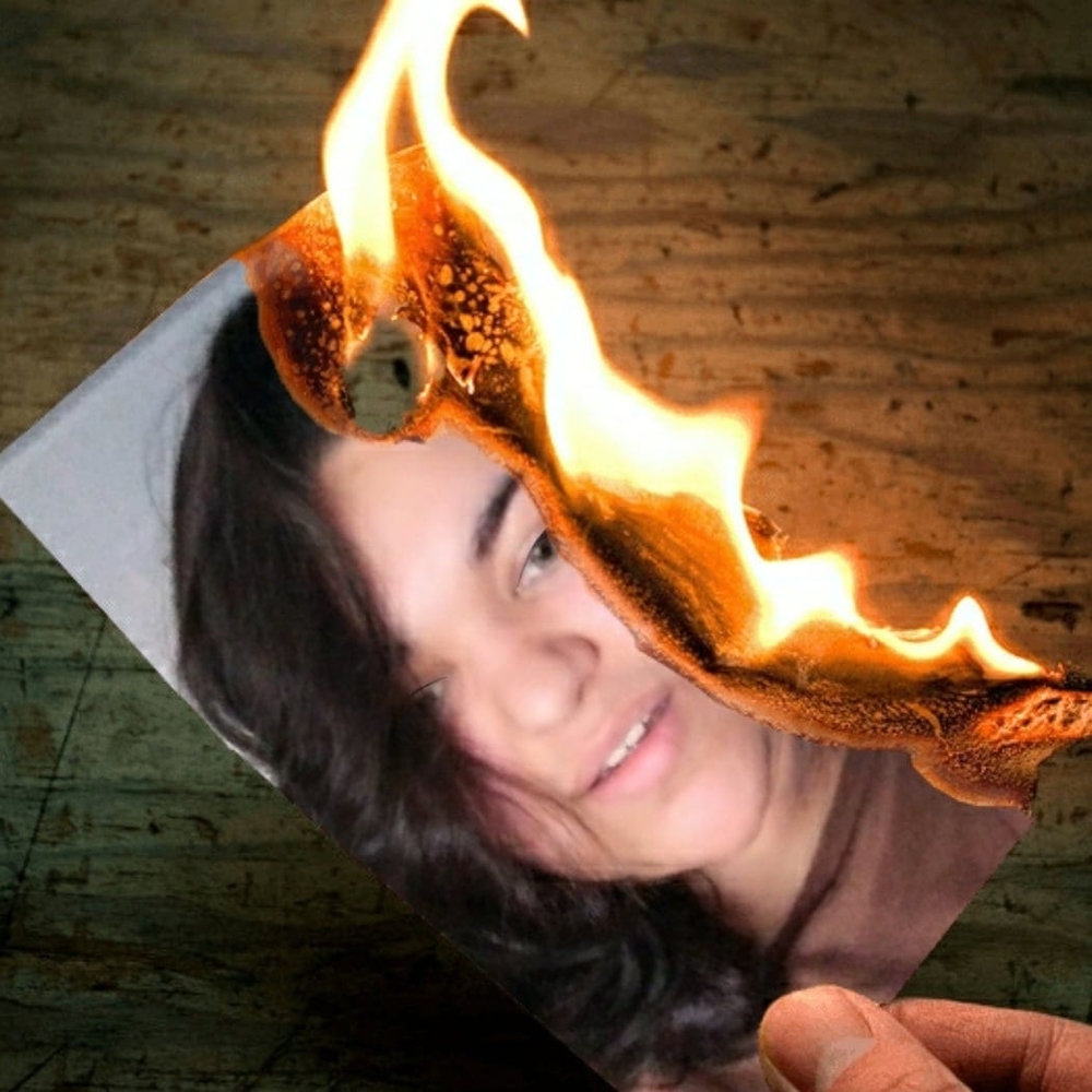 Meet your Posher, Selena